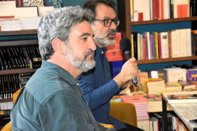Foto 3 - El escritor Daniel Ruiz presenta en la Librer&iacute;a Letras Corsarias su excepcional 'Mosturito', una novela que retrata los a&ntilde;os ochenta