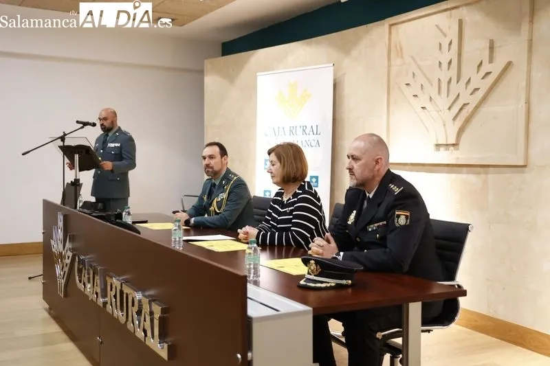 Día de la Seguridad Privada en el salón de actos de Caja Rural de Salamanca. Foto: David Sañudo