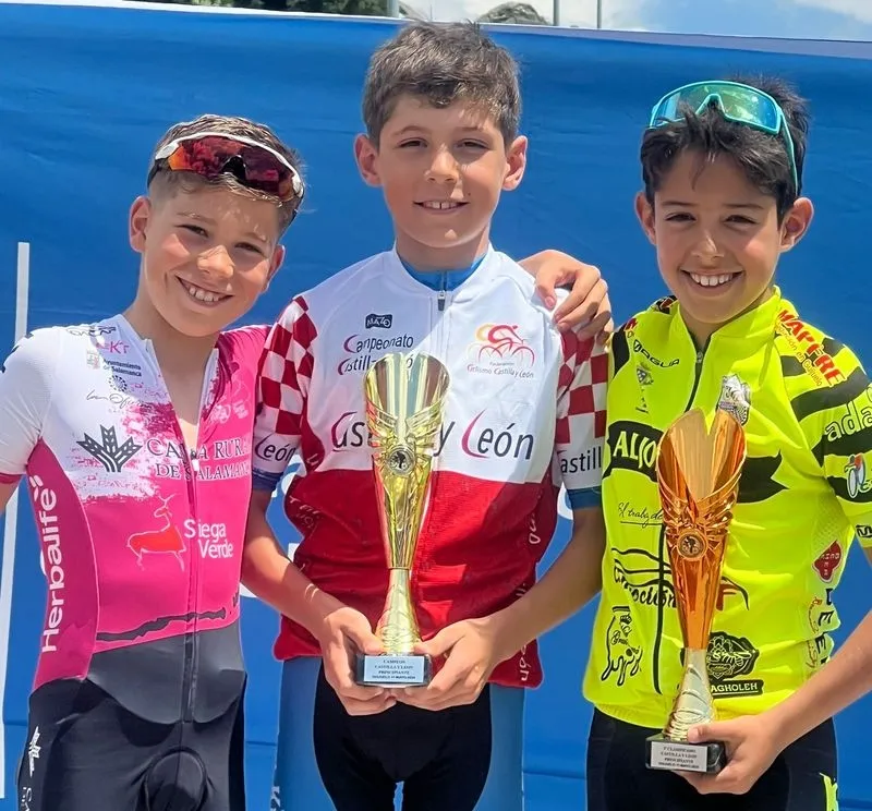 Enzo García Sánchez, del Promesal, volvió a subir al pódium como subcampeón en la categoría de Principiantes