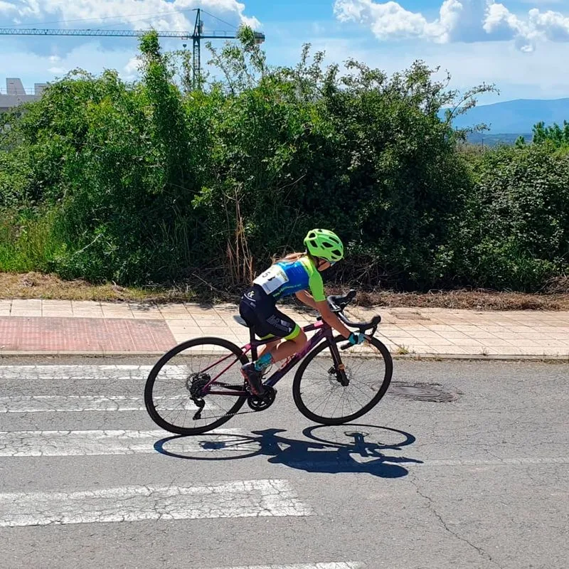 Corredores de la Escuela de Ciclismo Salamantina