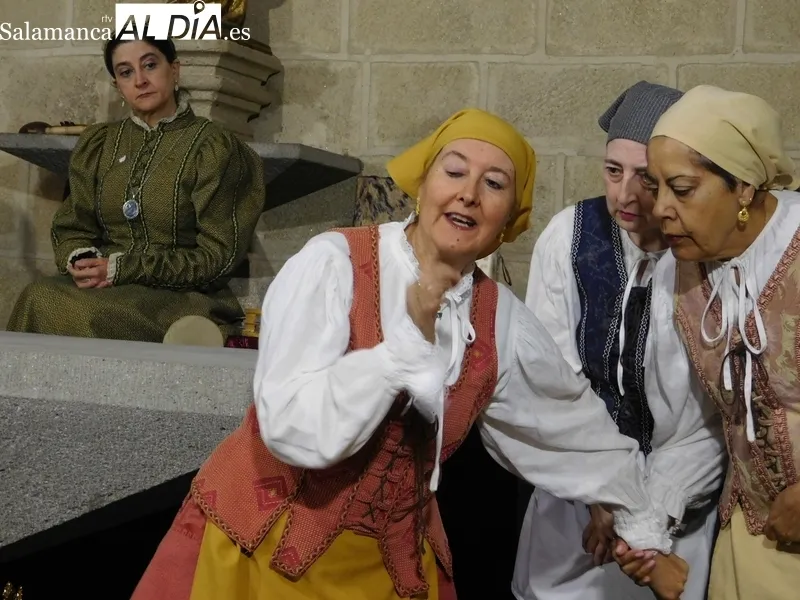 Representación de la obra 'Buscando a Nebrija' en la localidad de Escuernavacas 