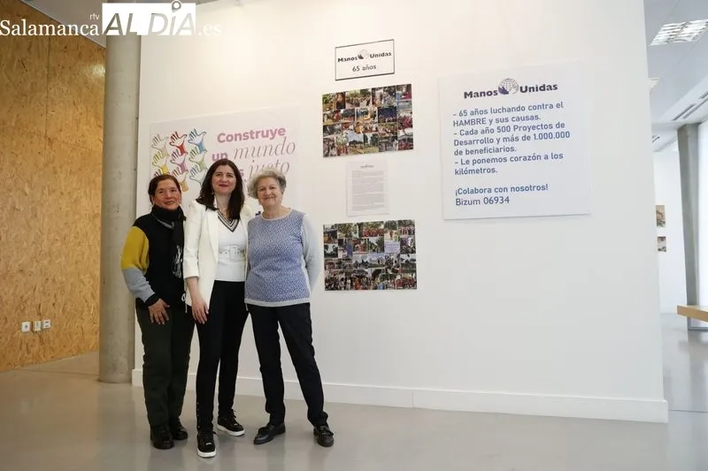 El Centro Municipal Integrado Julián Sánchez ‘El Charro’ acoge la exposición ‘65 años de Manos Unidas’. Fotos: David Sañudo