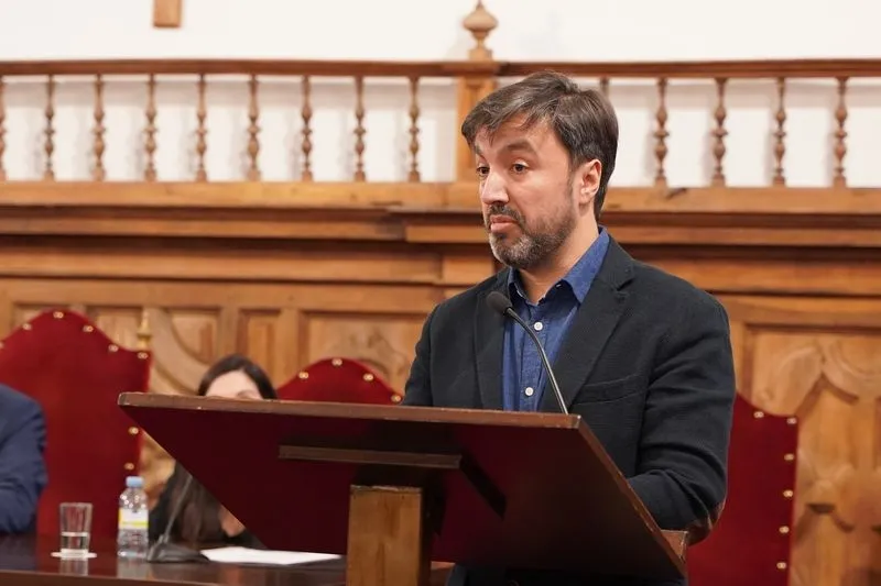 Entrega del Premio ‘María Teresa Aubach’ de Comunicación a Eladio Portela. 