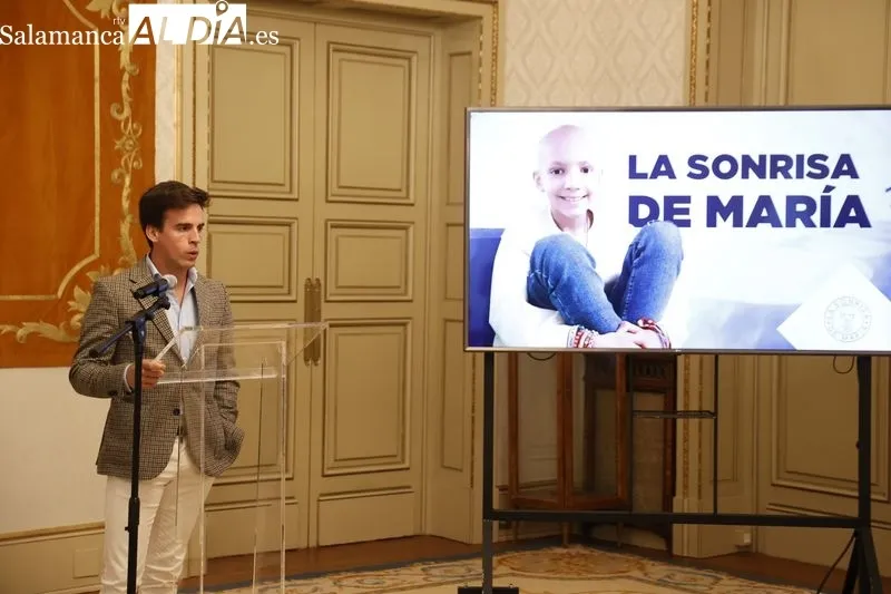 Presentación en el Ayuntamiento del proyecto solidario 'La sonrisa de María'. Foto: David Sañudo