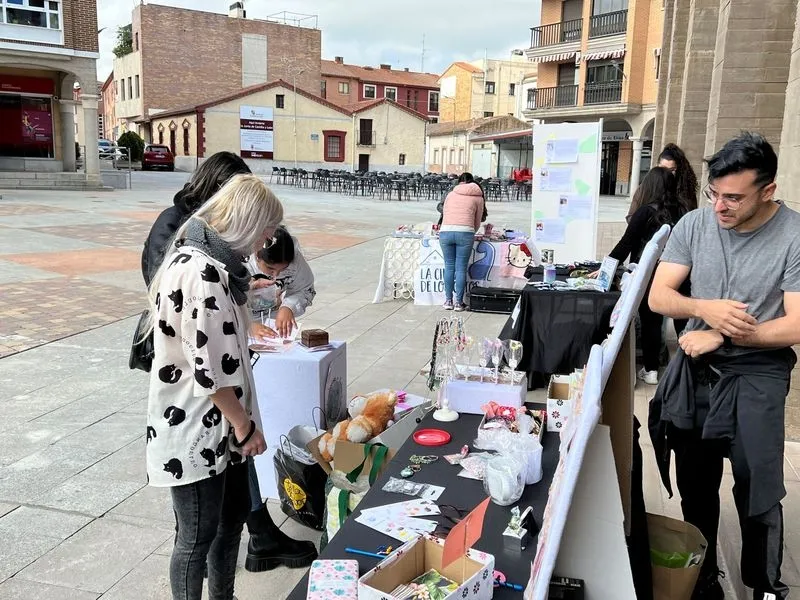 I Feria de Adopción de Mascotas en Carbajosa de la Sagrada.