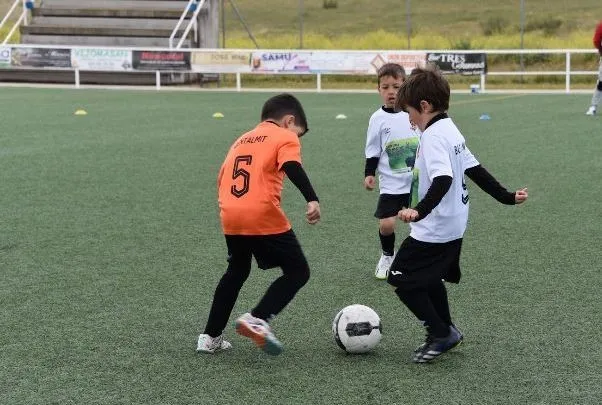 Foto 10 - Disputada la 5&ordf; jornada de la Liga Prebenjam&iacute;n Siega Verde del Ciudad Rodrigo CF