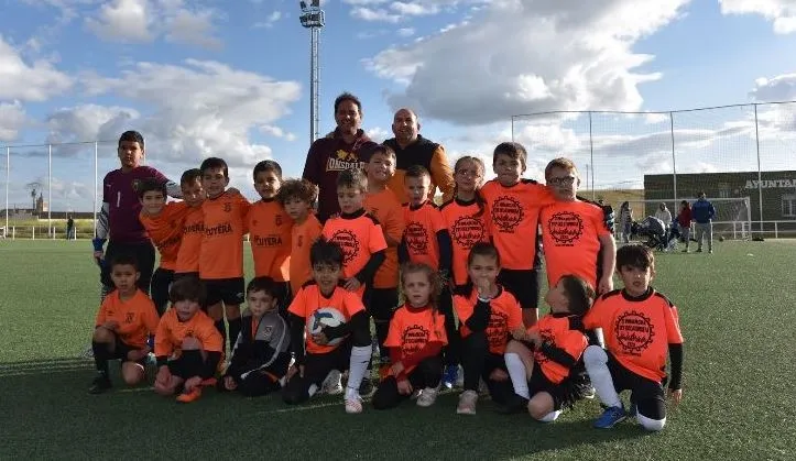 Foto 5 - Completada la relaci&oacute;n de semifinalistas de la Liga Prebenjam&iacute;n del Ciudad Rodrigo CF