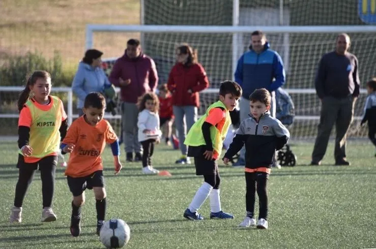 Foto 10 - Completada la relaci&oacute;n de semifinalistas de la Liga Prebenjam&iacute;n del Ciudad Rodrigo CF