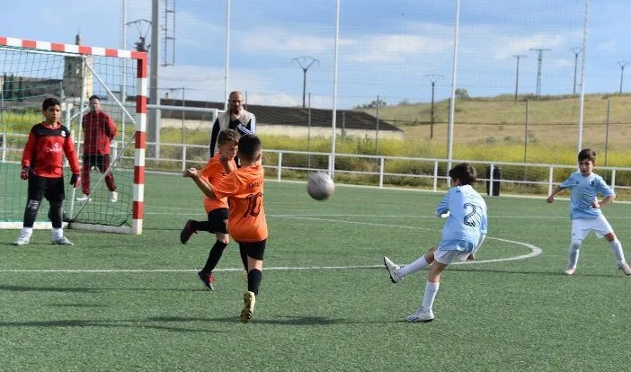 Foto 3 - La 1&ordf; Liga Prebenjam&iacute;n del Ciudad Rodrigo CF ya tiene finalistas