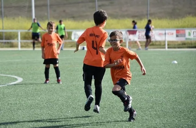 Foto 4 - La 1&ordf; Liga Prebenjam&iacute;n del Ciudad Rodrigo CF ya tiene finalistas