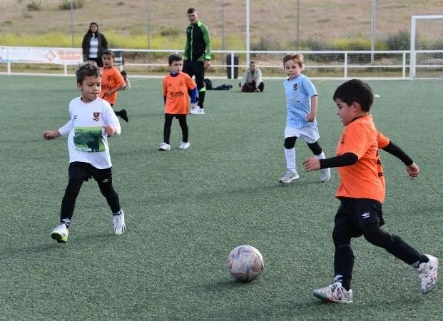 Foto 6 - La 1&ordf; Liga Prebenjam&iacute;n del Ciudad Rodrigo CF ya tiene finalistas
