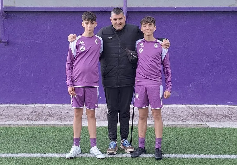 Foto 2 - Oliver y &Aacute;lex S&aacute;nchez entrenan con el Real Valladolid
