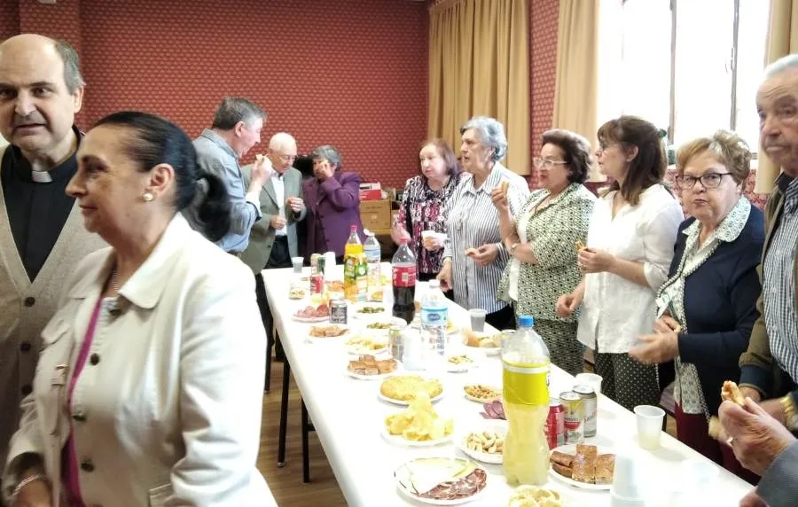 Foto 9 - San Andr&eacute;s festeja la ordenaci&oacute;n diaconal de Daniel Mielgo