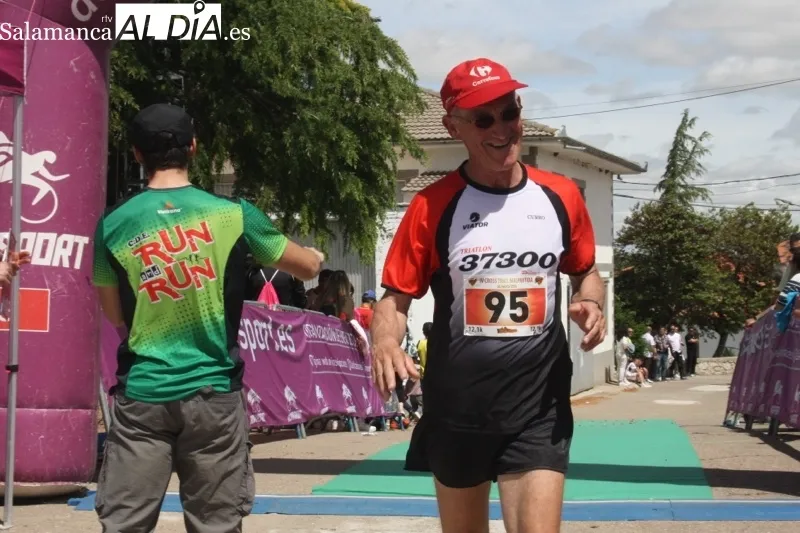 Foto 9 - El IV Cross Trail de Malpartida se consolida como gran fiesta del deporte para grandes y peque&ntilde;os