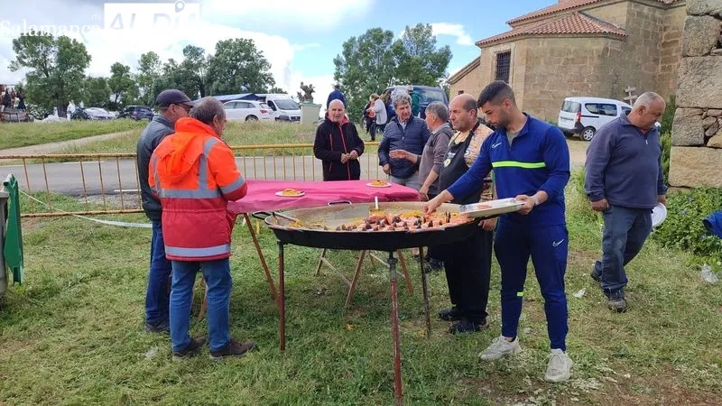 Fiesta de la virgen del Castillo en Pereña de la Ribera / CORRAL 