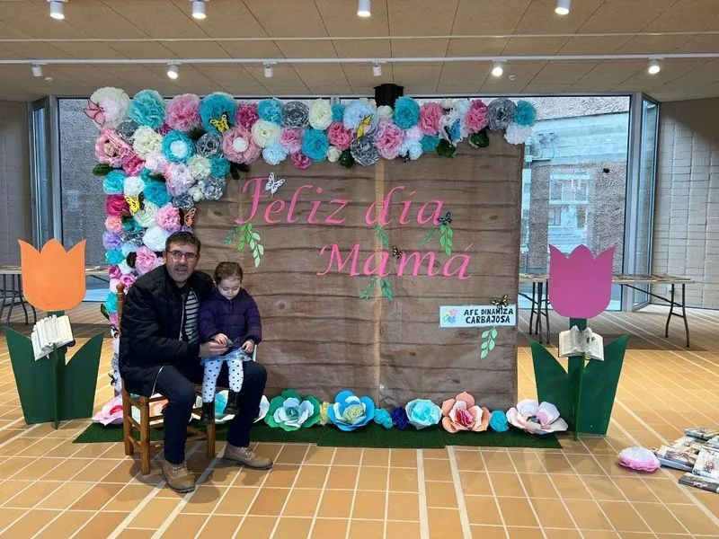 Actividad por el Día de la Madre en Carbajosa