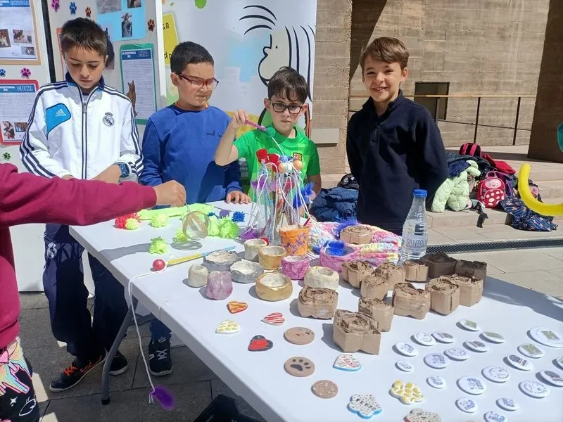 I Feria de Adopción de Mascotas en Carbajosa.