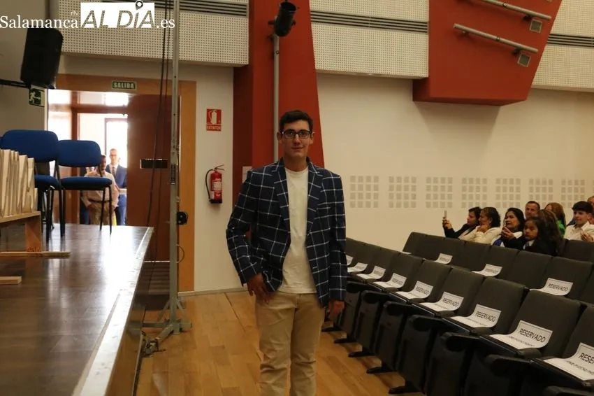 Acto de graduación de la promoción 2022-2024 del IES Ramos del Manzano / CORRAL