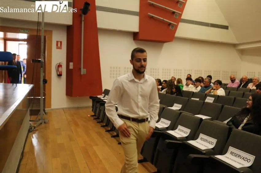 Acto de graduación de la promoción 2022-2024 del IES Ramos del Manzano / CORRAL