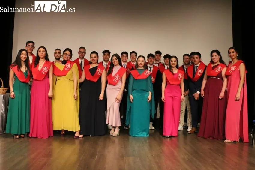 Acto de graduación de la promoción 2022-2024 del IES Ramos del Manzano / CORRAL