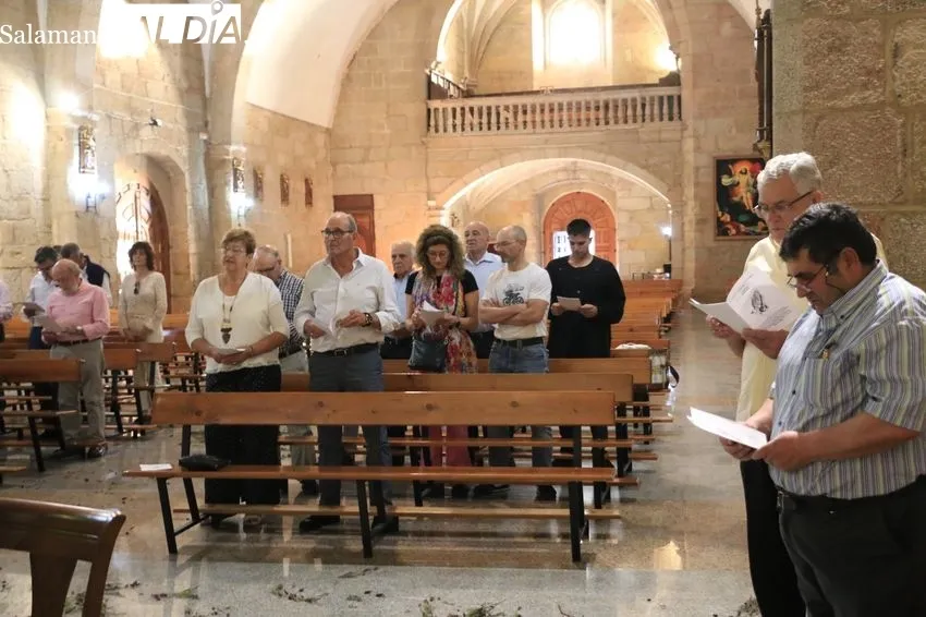 Primeras Vísperas del Santísimo en Vitigudino / CORRAL