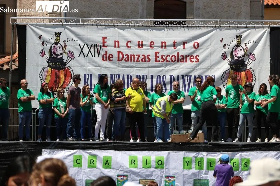 XXIV Danzar de los Danzares en Villavieja de Yeltes / CORRAL