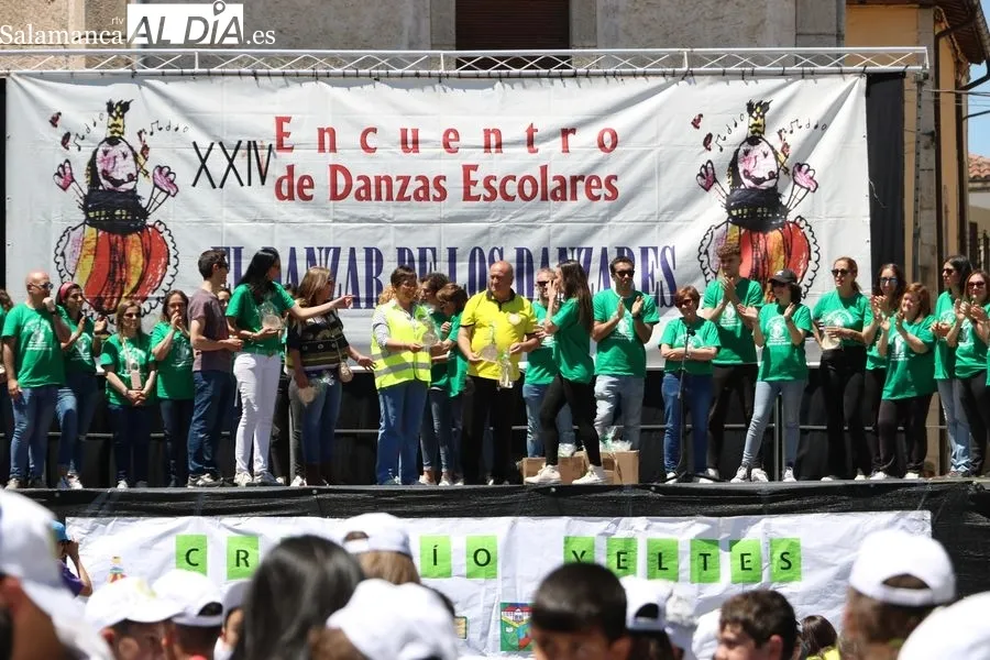 XXIV Danzar de los Danzares en Villavieja de Yeltes / CORRAL