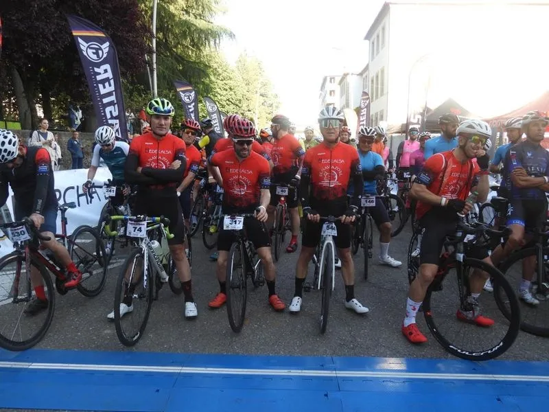 Gran ambiente en la Marcha Cicloturista Bedelalsa celebrada en Béjar. Foto: Orycronsport