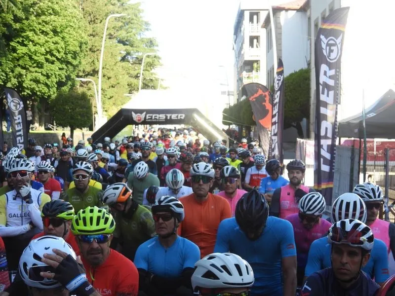 Gran ambiente en la Marcha Cicloturista Bedelalsa celebrada en Béjar. Foto: Orycronsport