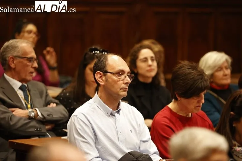 Acto de ingreso de María Josefa García Barrado en la Real Academia de Medicina de Salamanca. Fotos: David Sañudo