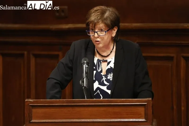 Acto de ingreso de María Josefa García Barrado en la Real Academia de Medicina de Salamanca. Fotos: David Sañudo