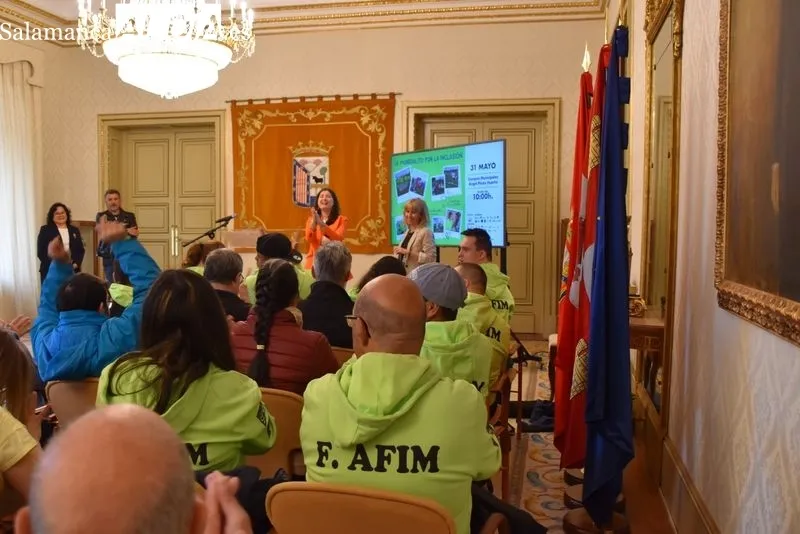 Presentación en el Ayuntamiento del ‘Mundialito por la Inclusión’ que se celebra en Salamanca el 31 de mayo. Foto: Vanesa Martins