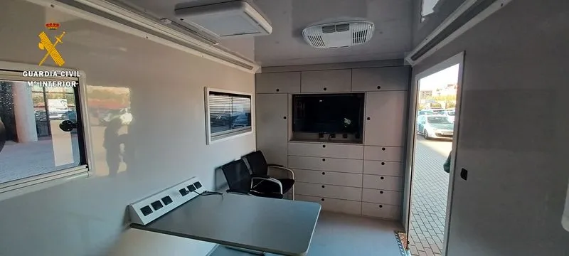Nueva oficina móvil de atención al ciudadano de la Guardia Civil de Salamanca