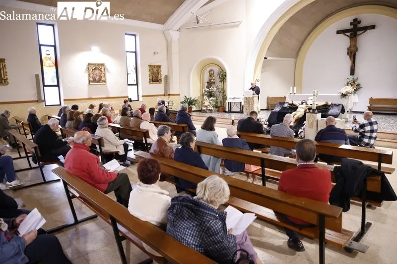 Oración poética ante el Cristo de la Vela. Fotos: David Sañudo.