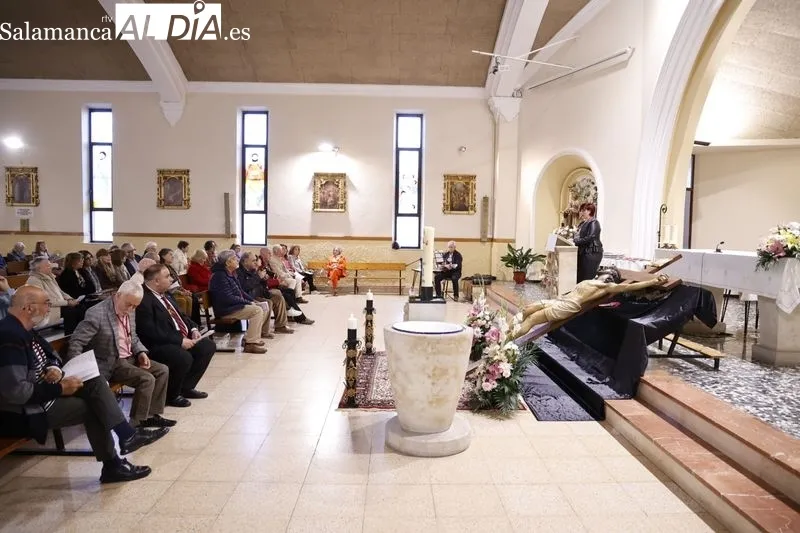 Oración poética ante el Cristo de la Vela. Fotos: David Sañudo.