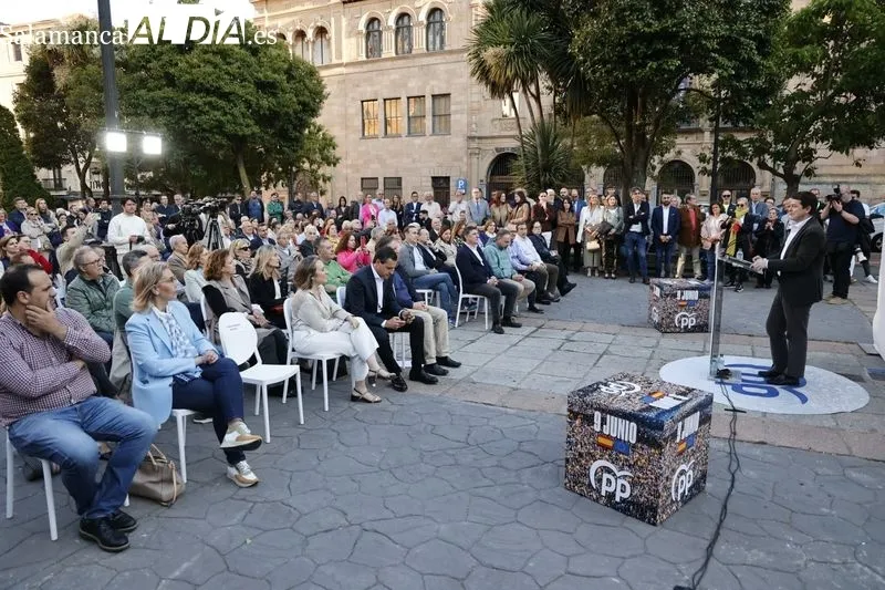 Acto del PP de inicio de campaña de las elecciones europeas. Fotos: David Sañudo.
