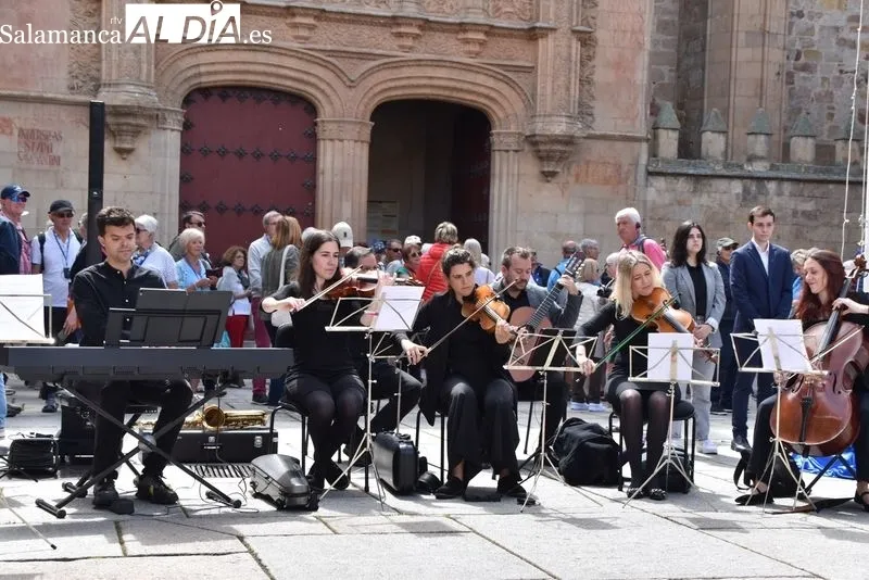 Día de Europa en el Patio de Escuelas Mayores de la Universidad de Salamanca. Foto: Vanesa Martins