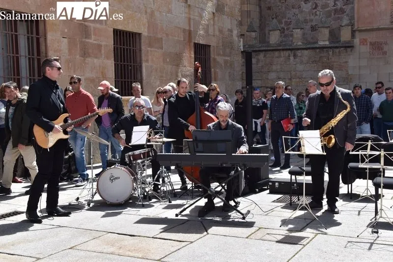 Día de Europa en el Patio de Escuelas Mayores de la Universidad de Salamanca. Foto: Vanesa Martins