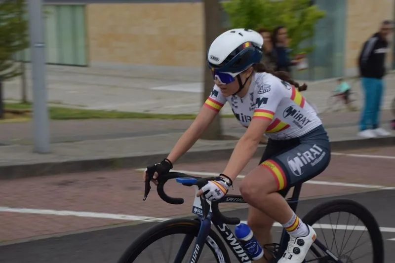 Ciclistas de la escuela Mirat - Salamanca es ciclismo en el I Trofeo Escuelas Mirat celebrado en Salamanca