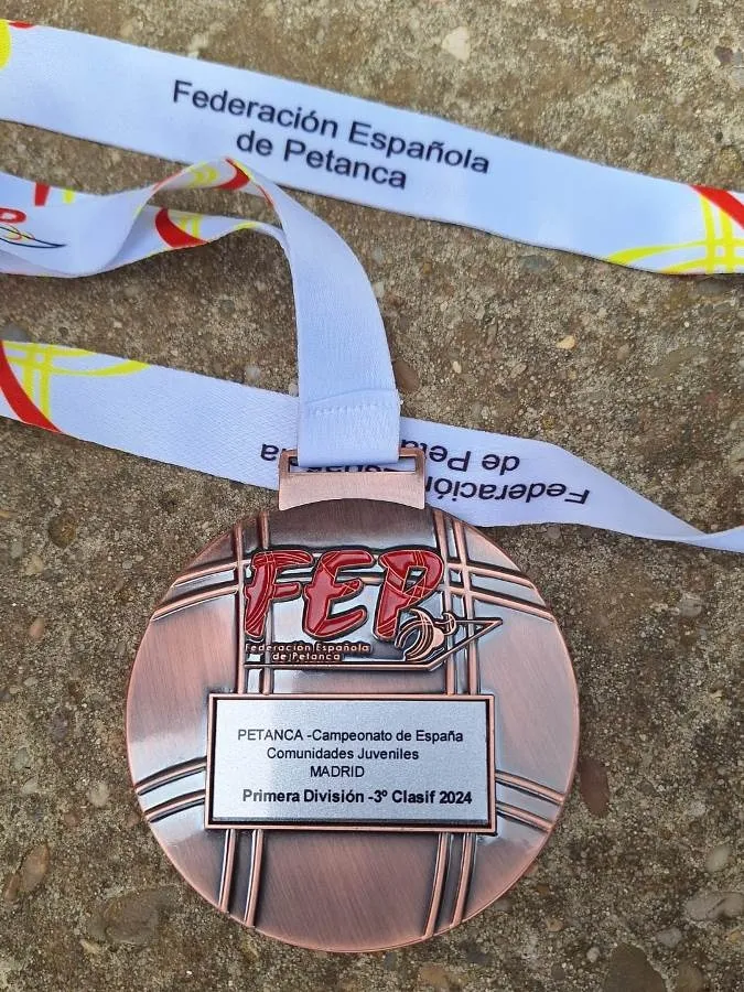 Foto 4 - Thais Sastre se cuelga la medalla de bronce en el Campeonato de Espa&ntilde;a de Selecciones