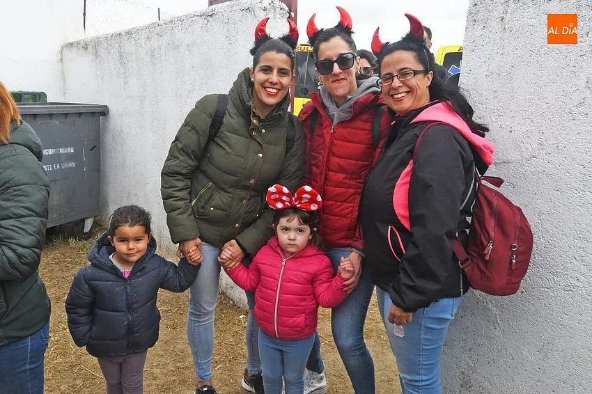 Último día de fiestas de La Santa Cruz en Saelices el Chico/ Fotos:Adrián M.Pastor