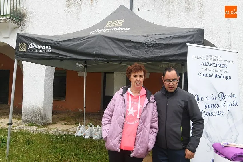 Foto 5 - Adri&aacute;n Mart&iacute;n y Ver&oacute;nica S&aacute;nchez se imponen en el estreno de la Carrera Popular de &Aacute;gueda