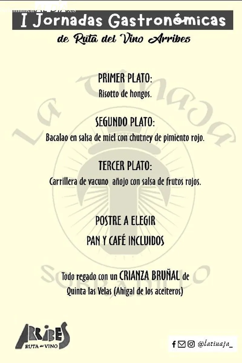 El restaurante La Tinaja está ubicado frente al Torreón de Sobradillo