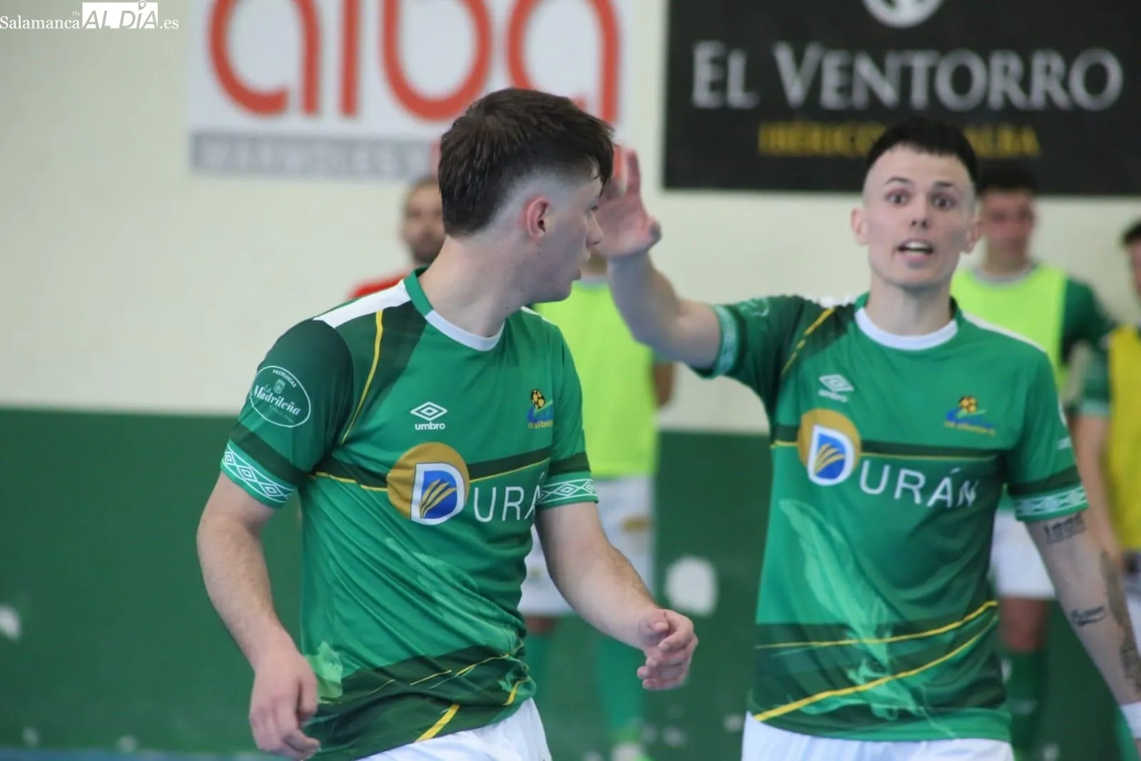 Foto 12 - El Piensos Dur&aacute;n Albense deja escapar vivo al Lugo y todo se decidir&aacute; en la vuelta (2-2)