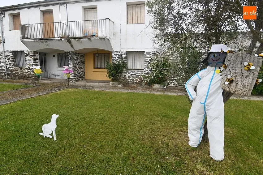 Foto 9 - Las abejas protagonizan la decoraci&oacute;n primaveral del Arrabal de San Sebasti&aacute;n