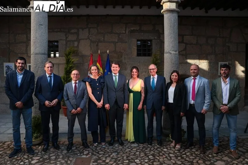 Mañueco asistía a los actos de inicio de las fiestas del Corpus en Ledesma 