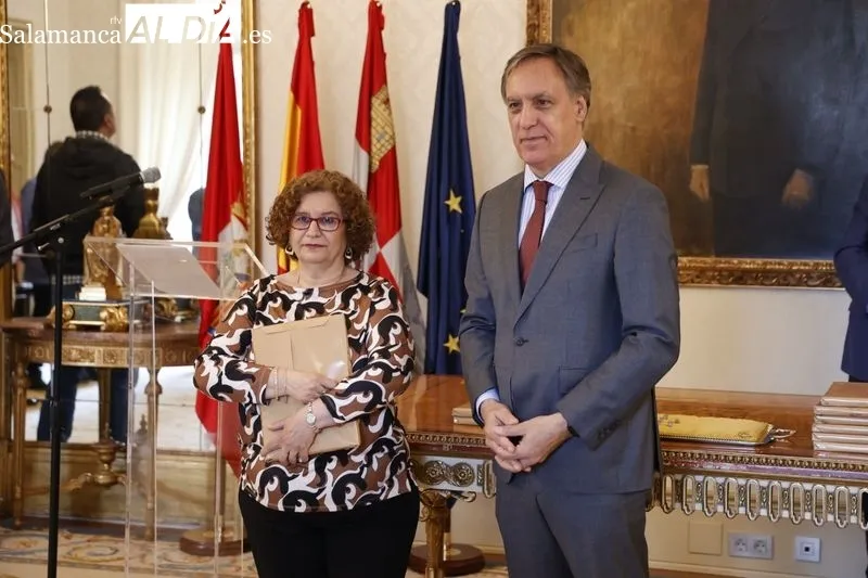 Foto 11 - Los 27 funcionarios municipales que hoy han sido los protagonistas del Ayuntamiento