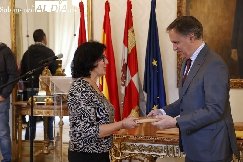 Foto 10 - Los 27 funcionarios municipales que hoy han sido los protagonistas del Ayuntamiento