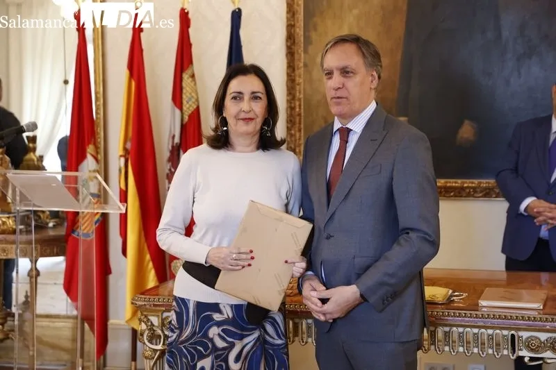Foto 7 - Los 27 funcionarios municipales que hoy han sido los protagonistas del Ayuntamiento