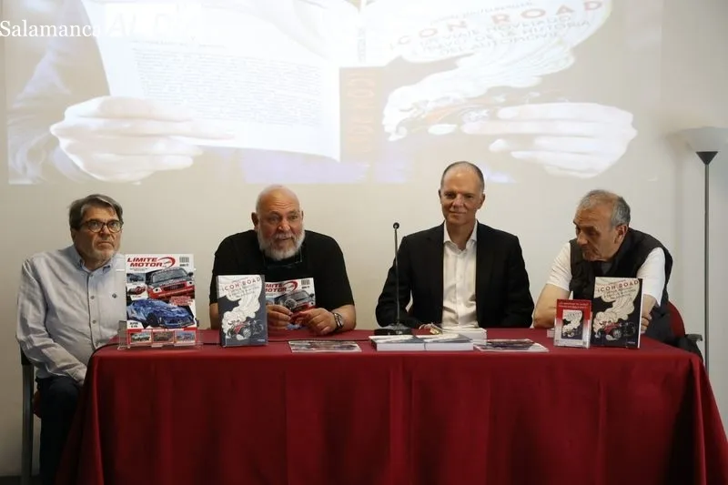 Presentación en el Museo de Automoción la revista 'Límite Motor' y el libro 'ICON ROAD', de Daniel Hasselberger. Foto: David Sañudo